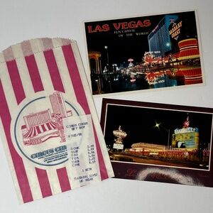 Vintage Las Vegas Ephemera Lot (1988) Postcards + Circus Circus Gift Shop Bag